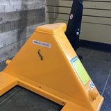 Standard Fork Pallet Truck #10086001