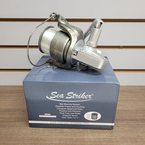 Surf & Bay Spinning Reel #01095827