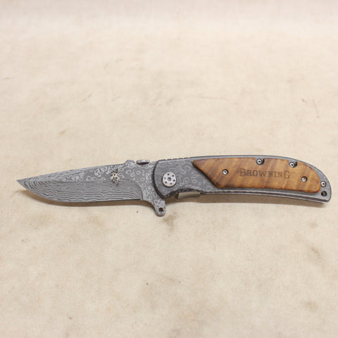 Damascus Patterned Folding Knife #06195824