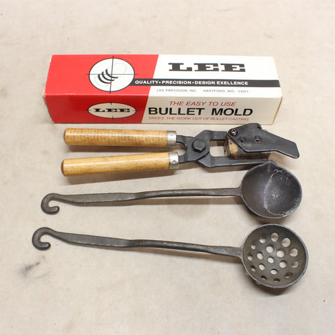 Round Ball Mould & Ladles #07045402
