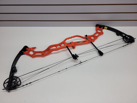 Black Mamba 38XR Compound Bow #09304006